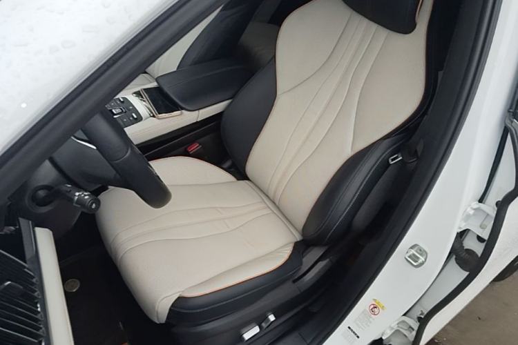 Used BYD Song PLUS New Energy 2021 EV Flagship Model Left Front Seat