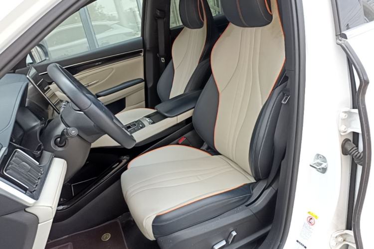 Used BYD Song PLUS New Energy 2021 EV Flagship Model Left Front Seat