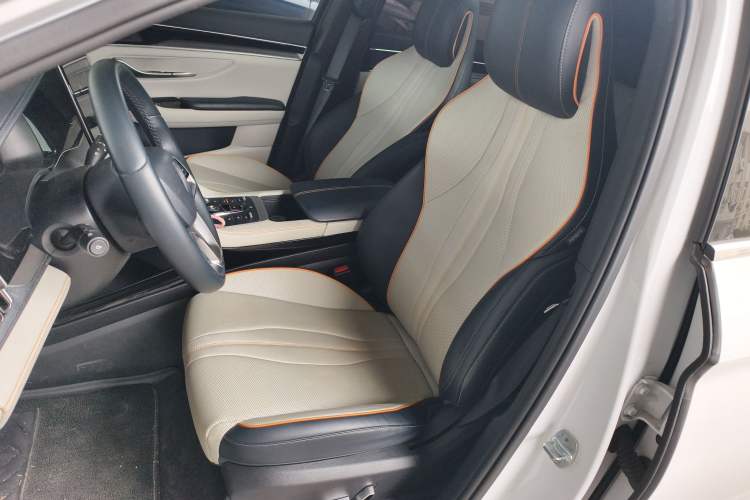 Used BYD Song PLUS New Energy 2021 EV Flagship Model Left Front Seat