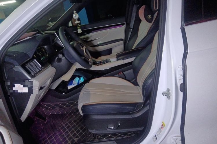 Used BYD Song PLUS New Energy 2021 EV Flagship Model Left Front Seat