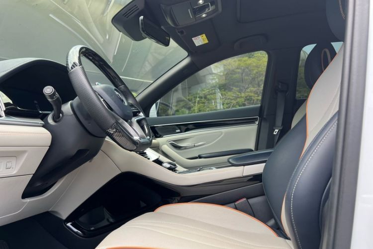 Used BYD Song PLUS New Energy 2021 EV Flagship Model Left Front Seat