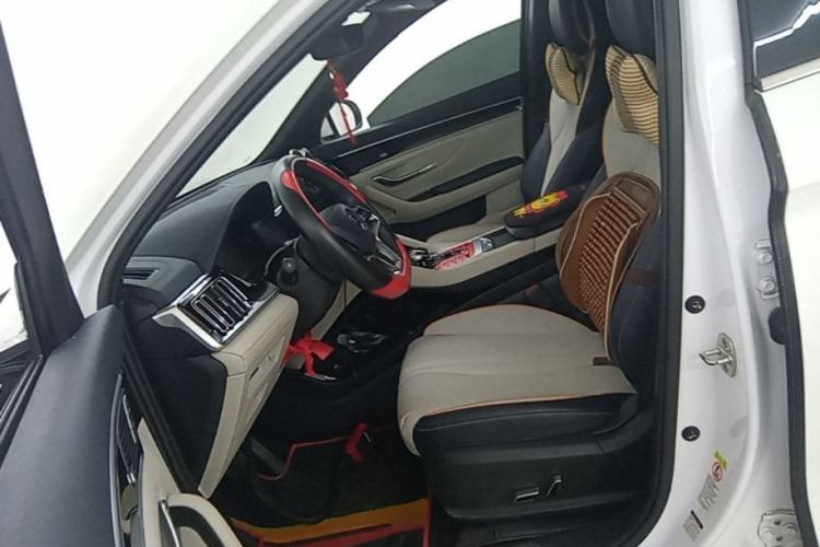 Used BYD Song PLUS New Energy 2021 EV Flagship Model Left Front Seat
