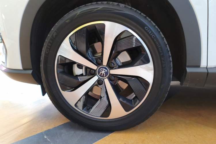 Used BYD Song PLUS New Energy 2021 EV Flagship Model Left Front Wheel Hub