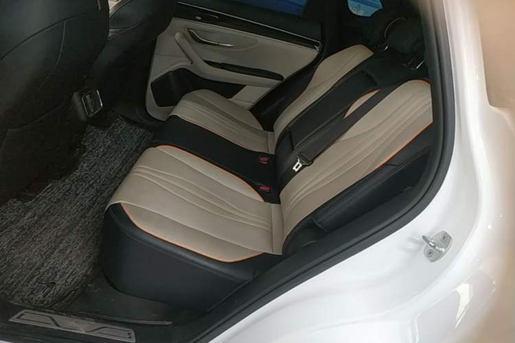 Used BYD Song PLUS New Energy 2021 DM-i 110KM Flagship PLUS Left Rear Seat