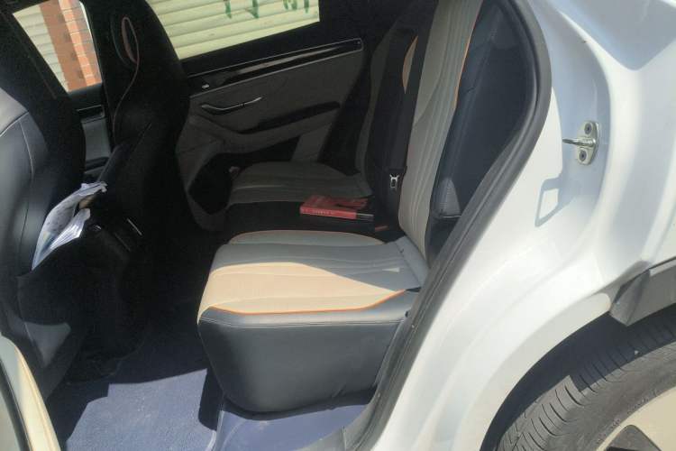 Used BYD Song PLUS New Energy 2021 EV Flagship Model Left Rear Seat