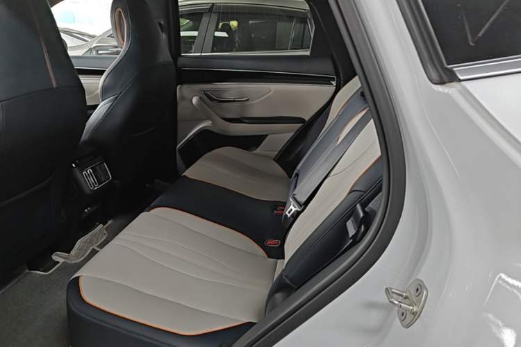 Used BYD Song PLUS New Energy 2021 DM-i 110KM Flagship PLUS Left Rear Seat