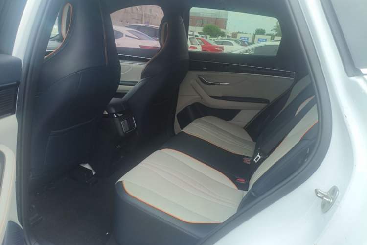 Used BYD Song PLUS New Energy 2021 DM-i 110KM Flagship PLUS Left Rear Seat