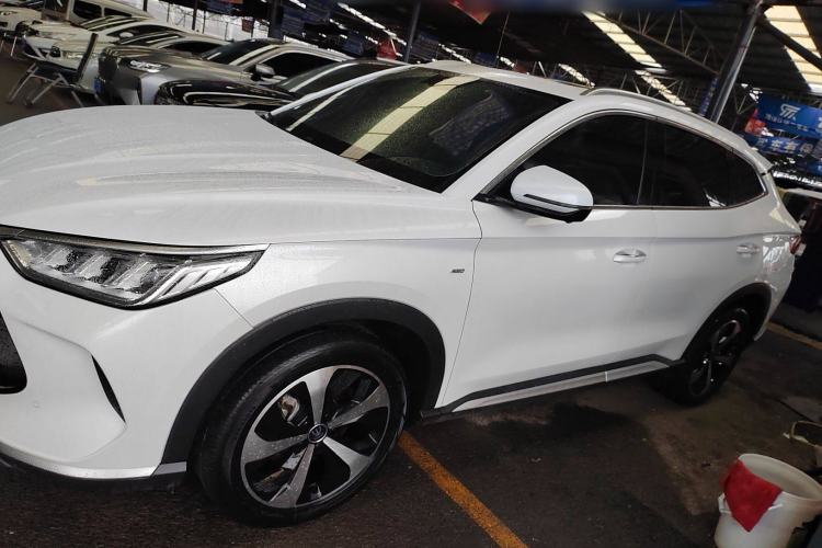 Used BYD Song PLUS New Energy 2021 DM-i 100KM Four-Wheel Drive Flagship PLUS Left Side