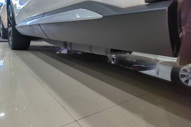 Used BYD Song PLUS New Energy 2021 DM-i 110KM Flagship PLUS Left Side Sill