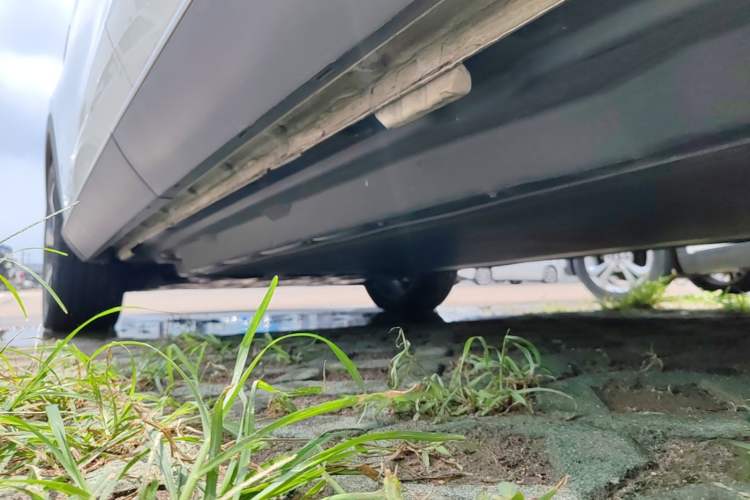 Used BYD Song PLUS New Energy 2021 EV Flagship Model Left Side Sill