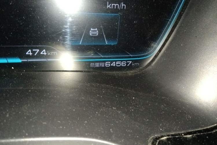 Used BYD Song PLUS New Energy 2021 DM-i 110KM Flagship PLUS Odometer Close Up