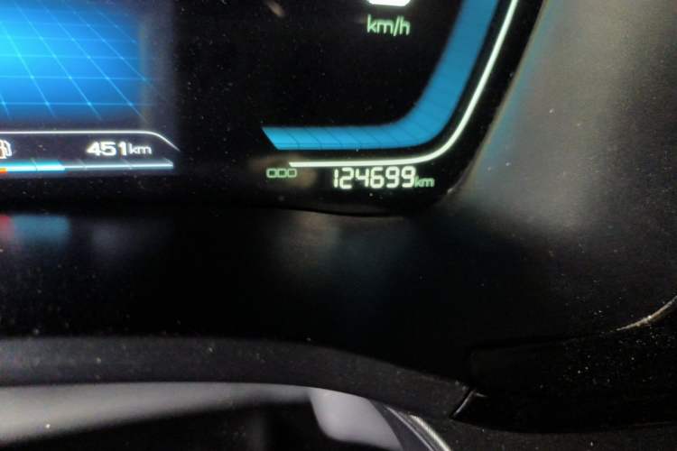 Used BYD Song PLUS New Energy 2021 DM-i 110KM Flagship Model Odometer Close Up