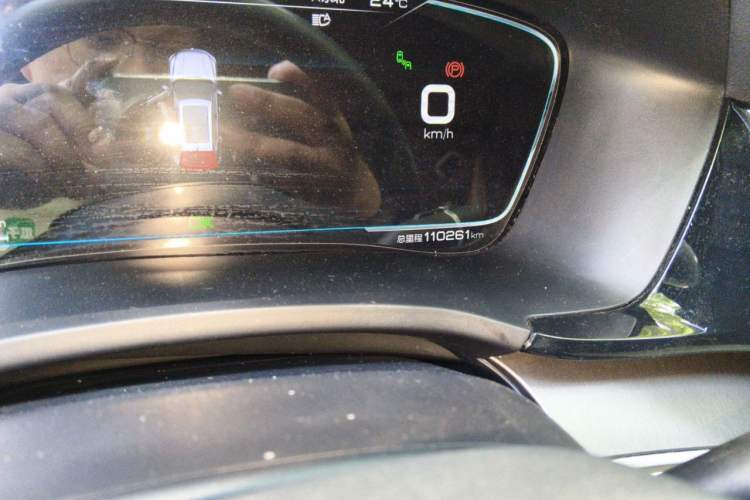 Used BYD Song PLUS New Energy 2021 EV Flagship Model Odometer Close Up