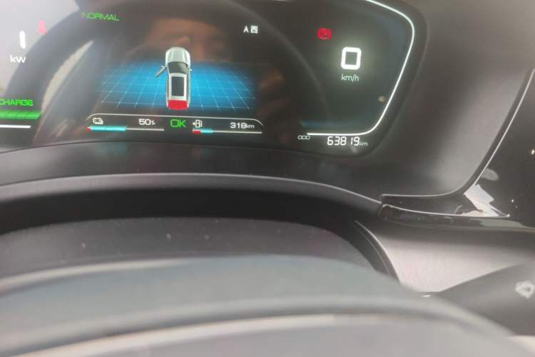 Used BYD Song PLUS New Energy 2021 DM-i 110KM Flagship Model Odometer Close Up