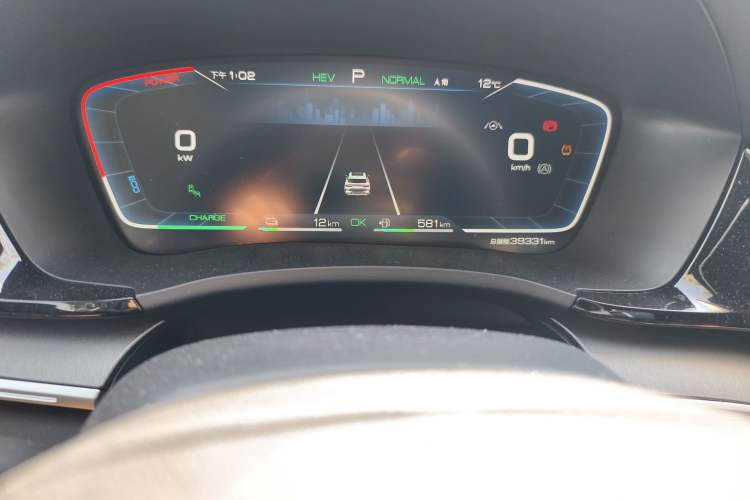 Used BYD Song PLUS New Energy 2021 DM-i 100KM Four-Wheel Drive Flagship PLUS Odometer Close Up