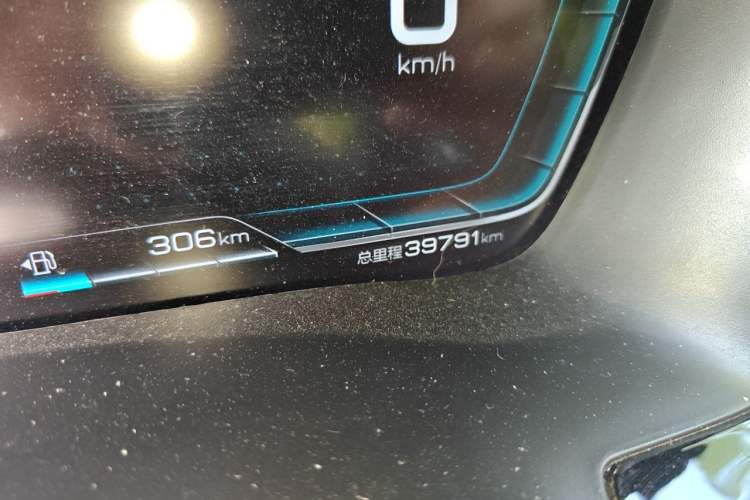 Used BYD Song PLUS New Energy 2021 DM-i 51KM Prestige Model Odometer Close Up