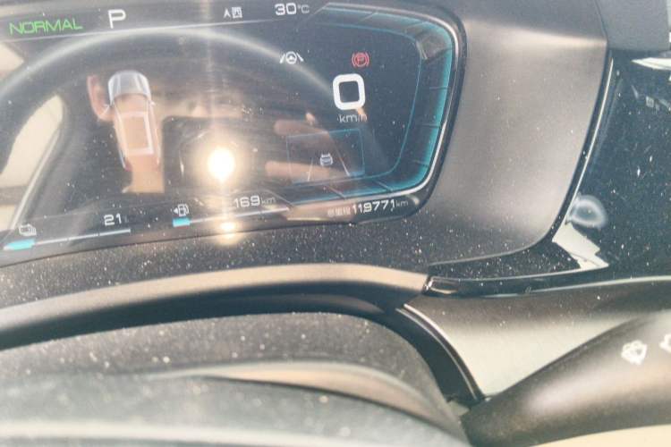 Used BYD Song PLUS New Energy 2021 DM-i 51KM Prestige Model Odometer Close Up
