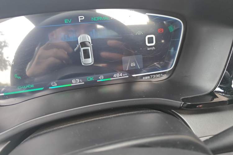 Used BYD Song PLUS New Energy 2021 DM-i 100KM Four-Wheel Drive Flagship PLUS Odometer Close Up