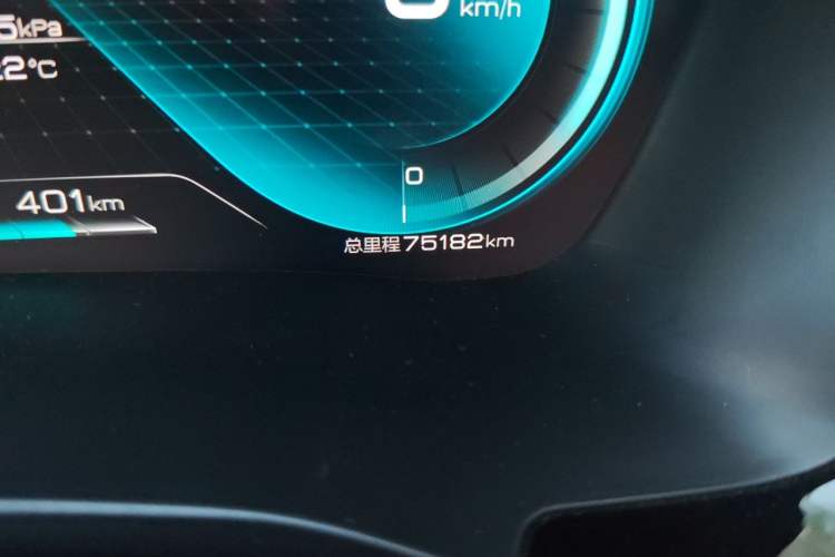 Used BYD Song PLUS New Energy 2021 EV Deluxe Model Odometer Close Up