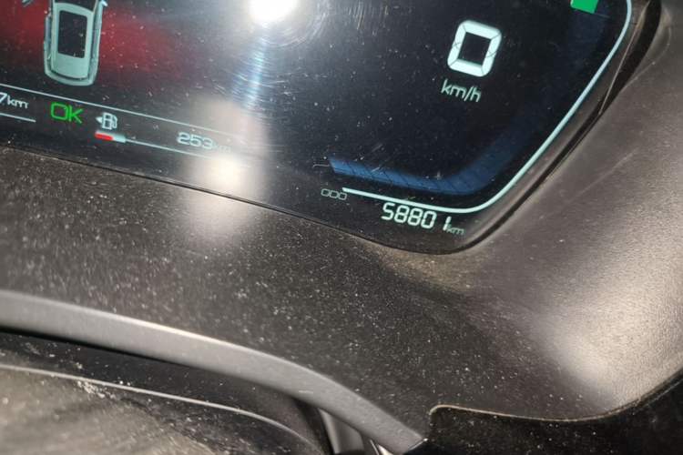 Used BYD Song PLUS New Energy 2021 DM-i 110KM Flagship Model Odometer Close Up