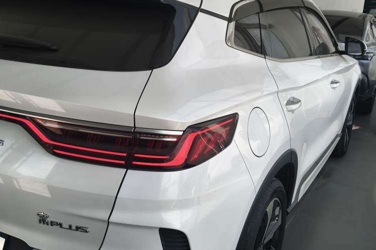 Used BYD Song PLUS New Energy 2021 EV Deluxe Model Rear Right 45 Deg