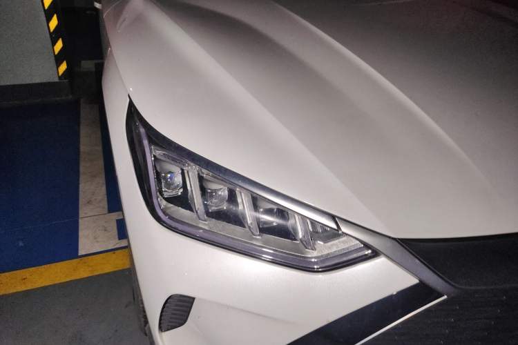 Used BYD Song PLUS New Energy 2021 DM-i 51KM Prestige Model Right Front Headlight