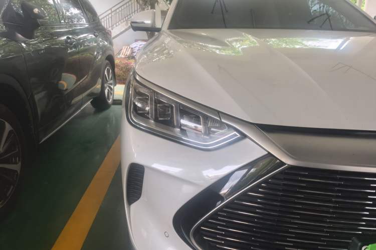 Used BYD Song PLUS New Energy 2021 DM-i 110KM Flagship PLUS Right Front Headlight
