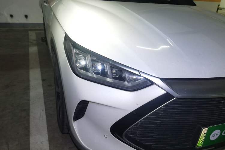 Used BYD Song PLUS New Energy 2021 DM-i 110KM Flagship PLUS Right Front Headlight