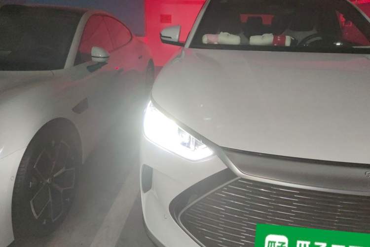 Used BYD Song PLUS New Energy 2021 DM-i 110KM Flagship PLUS Right Front Headlight