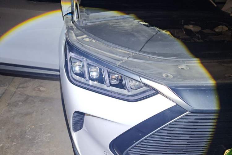 Used BYD Song PLUS New Energy 2021 DM-i 110KM Flagship PLUS Right Front Headlight