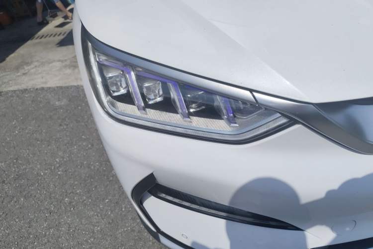 Used BYD Song PLUS New Energy 2021 EV Deluxe Model Right Front Headlight
