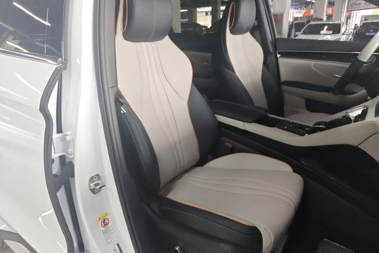 Used BYD Song PLUS New Energy 2021 DM-i 110KM Flagship PLUS Right Front Seat