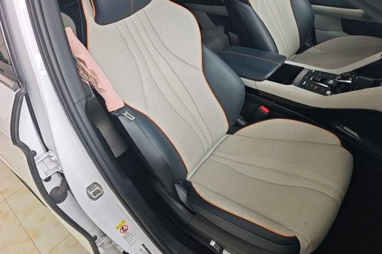Used BYD Song PLUS New Energy 2021 DM-i 51KM Prestige Model Right Front Seat