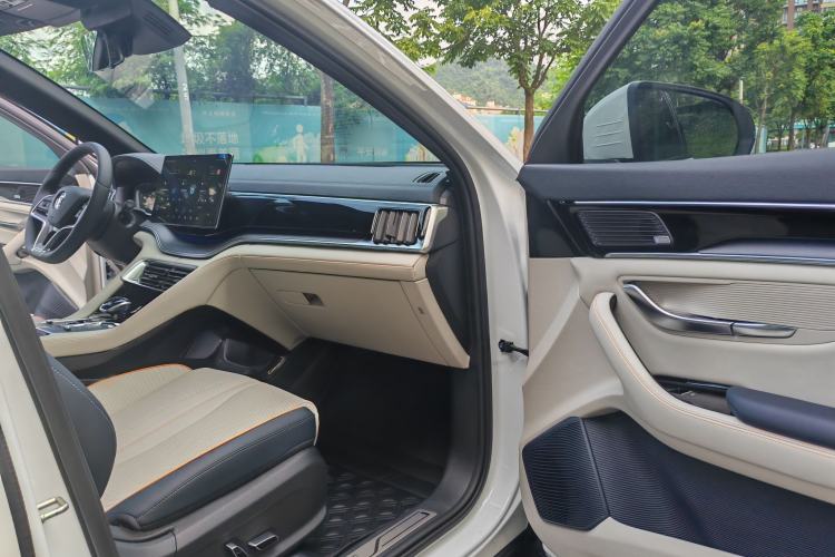 Used BYD Song PLUS New Energy 2021 DM-i 110KM Flagship PLUS Right Front Seat