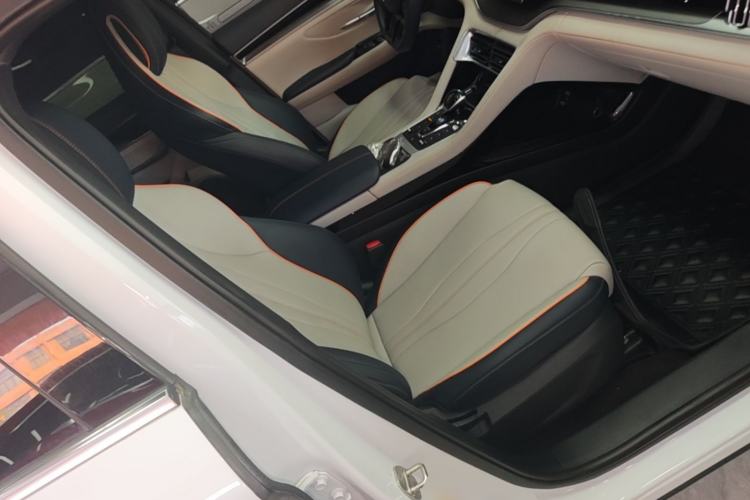 Used BYD Song PLUS New Energy 2021 DM-i 110KM Flagship Model Right Front Seat