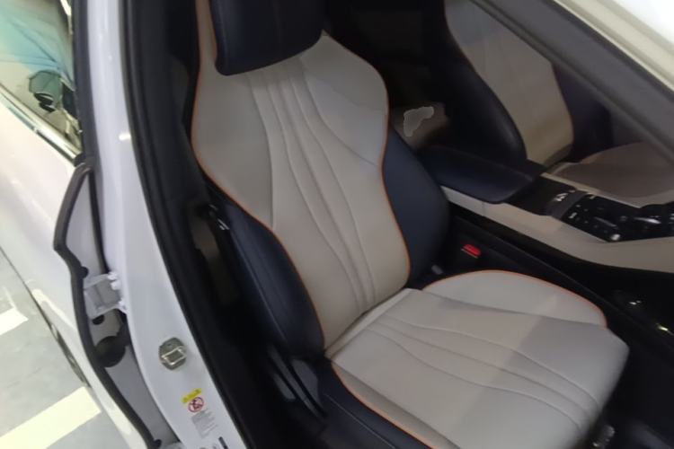 Used BYD Song PLUS New Energy 2021 DM-i 110KM Flagship Model Right Front Seat