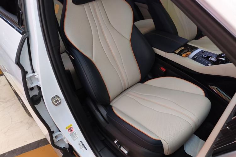 Used BYD Song PLUS New Energy 2021 EV Flagship Model Right Front Seat
