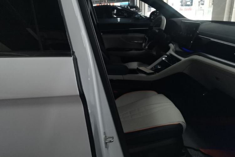 Used BYD Song PLUS New Energy 2021 DM-i 110KM Flagship PLUS Right Front Seat