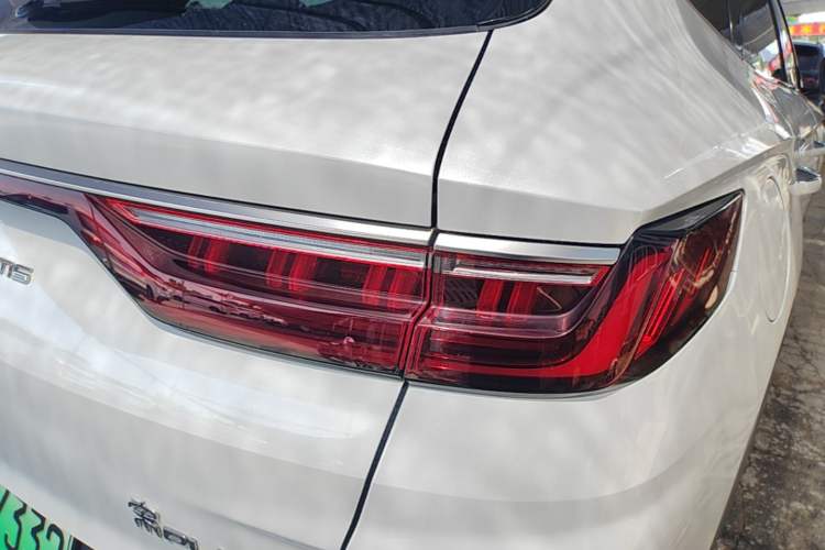 Used BYD Song PLUS New Energy 2021 DM-i 110KM Flagship PLUS 5G Edition Right Rear Taillight