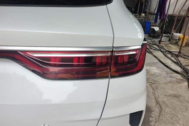 Used BYD Song PLUS New Energy 2021 EV Deluxe Model Right Rear Taillight