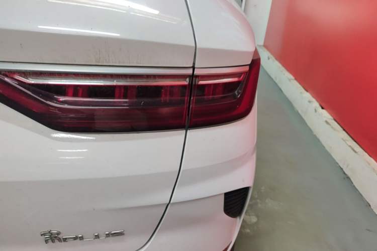 Used BYD Song PLUS New Energy 2021 DM-i 51KM Prestige Model Right Rear Taillight