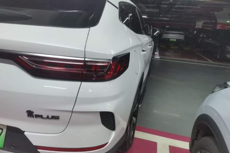 Used BYD Song PLUS New Energy 2021 EV Flagship Model Right Rear Taillight