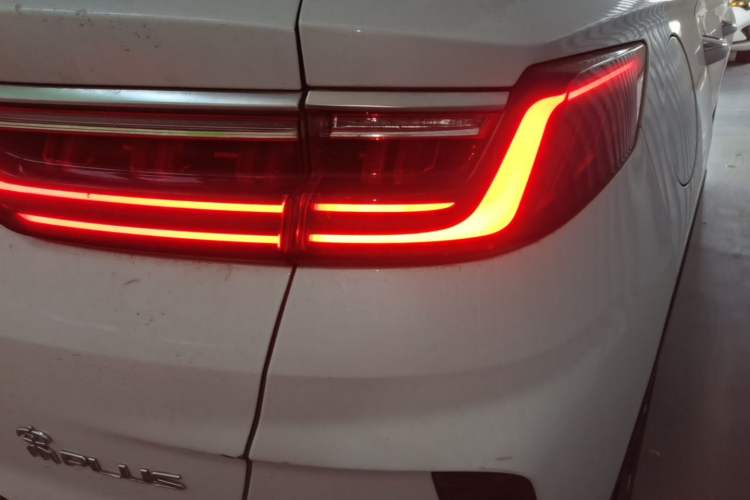Used BYD Song PLUS New Energy 2021 DM-i 51KM Prestige Model Right Rear Taillight