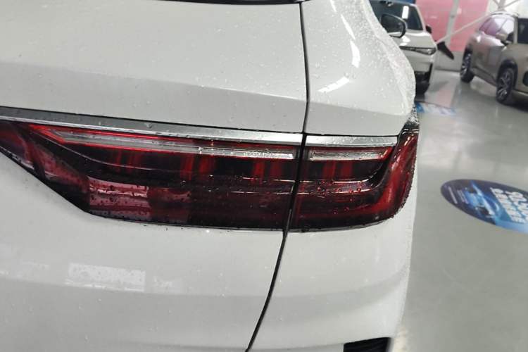 Used BYD Song PLUS New Energy 2021 EV Flagship Model Right Rear Taillight