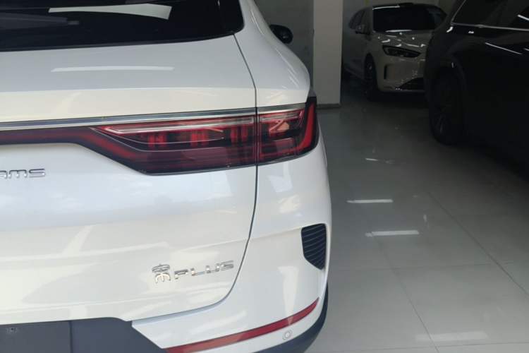 Used BYD Song PLUS New Energy 2021 DM-i 110KM Flagship PLUS Right Rear Taillight