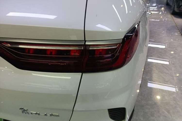 Used BYD Song PLUS New Energy 2021 DM-i 110KM Flagship Model Right Rear Taillight