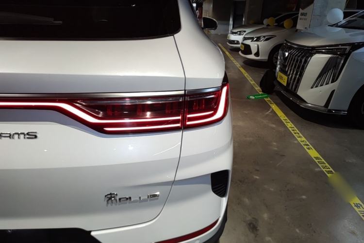 Used BYD Song PLUS New Energy 2021 DM-i 51KM Prestige Model Right Rear Taillight