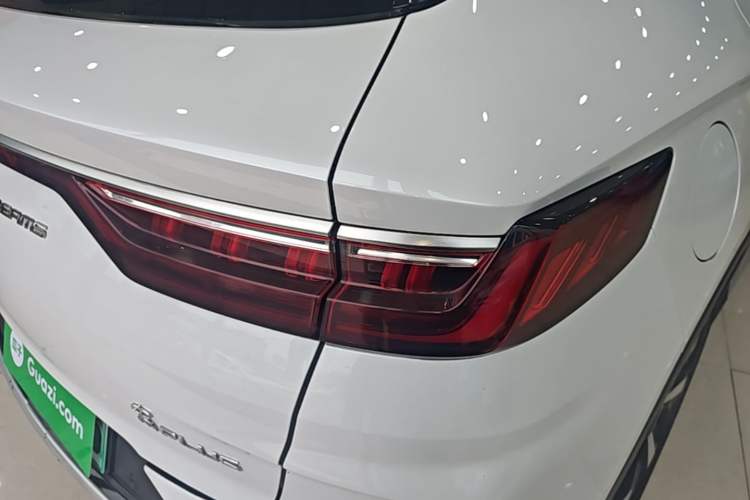 Used BYD Song PLUS New Energy 2021 DM-i 51KM Prestige Model Right Rear Taillight