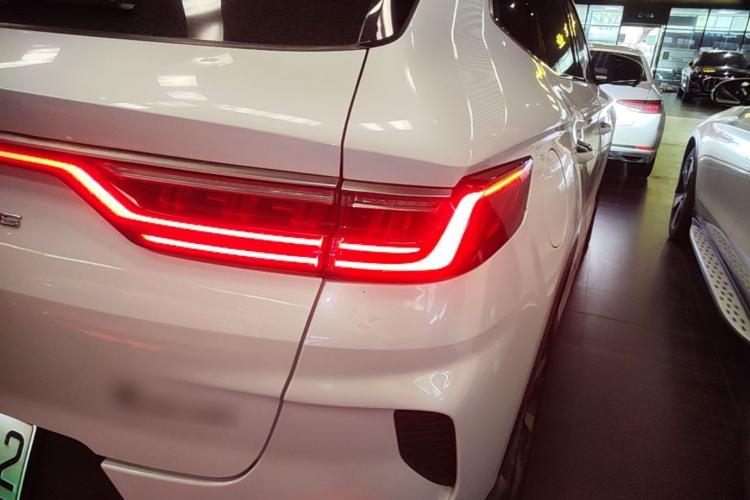 Used BYD Song PLUS New Energy 2021 EV Flagship Model Right Rear Taillight
