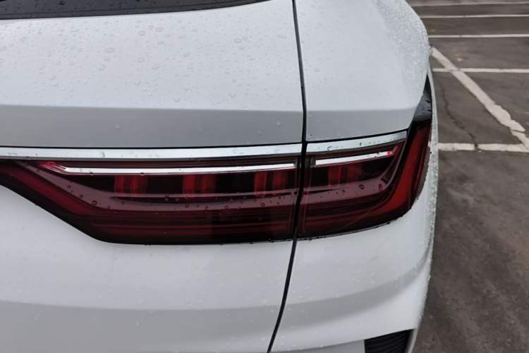Used BYD Song PLUS New Energy 2021 DM-i 51KM Prestige Model Right Rear Taillight